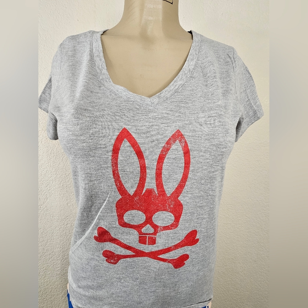 Gray Graphic Tee with Red Print Psycho Bunny Nwt Original Small
